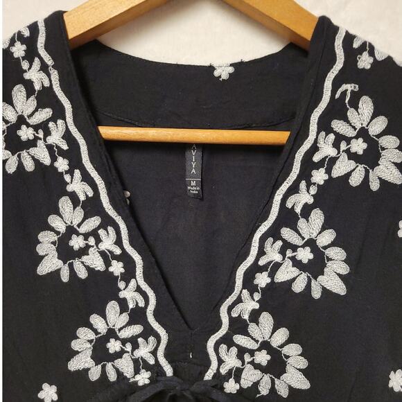 Embroidered Floral Mini Dress Boho Baby Doll Vacation Summer Beachy Hippie Sz M - Picture 2 of 7